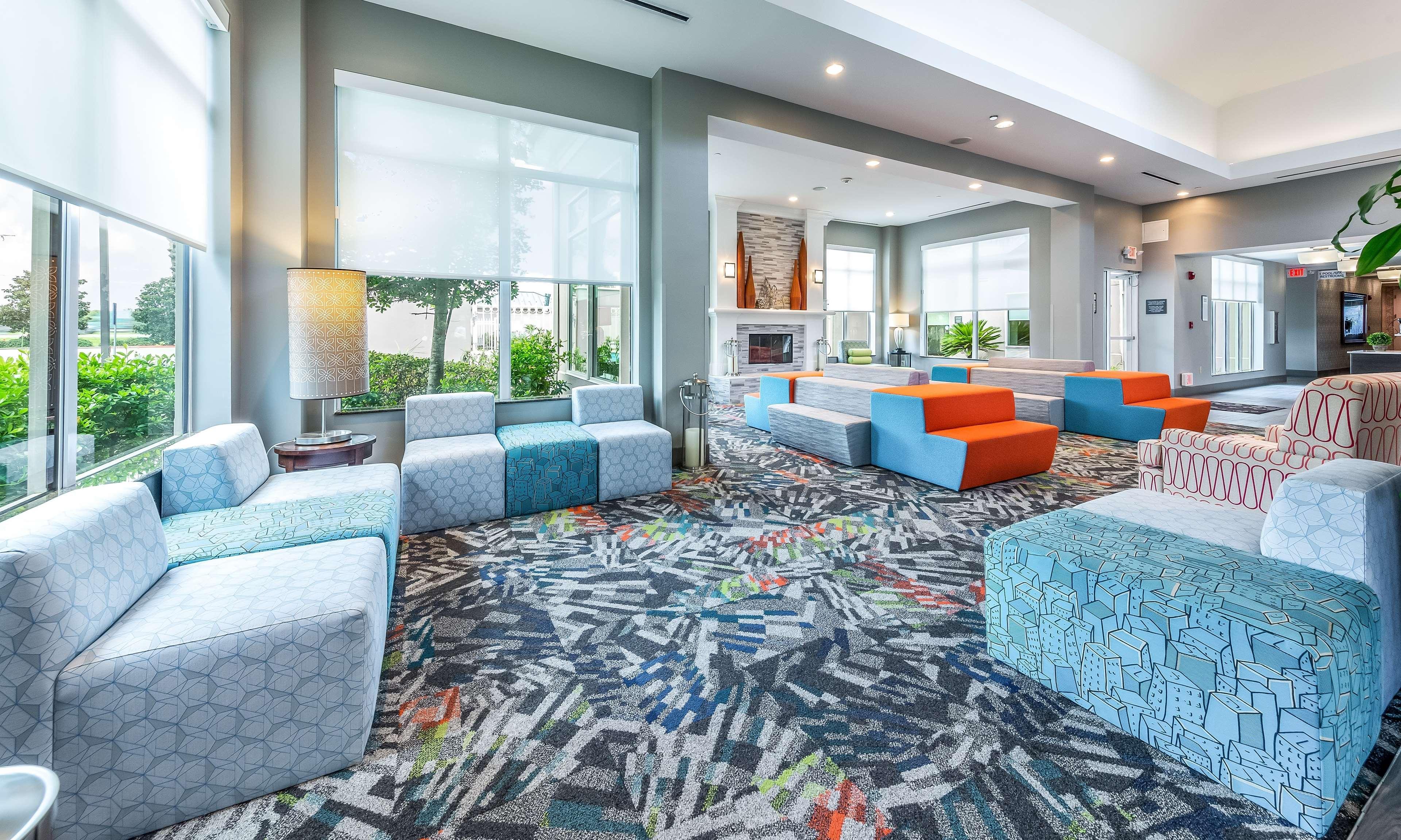 Hilton Garden Inn Beaumont Bagian luar foto