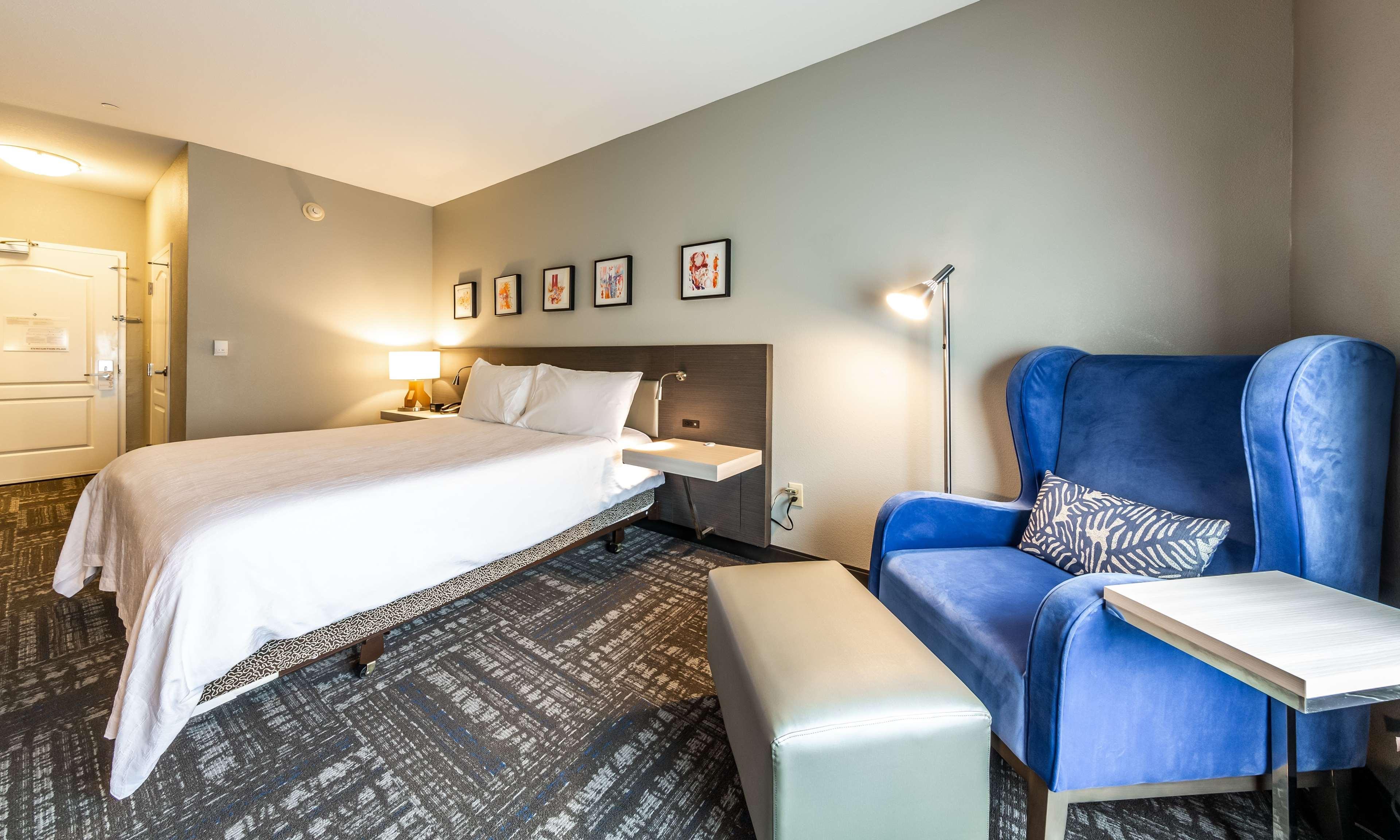 Hilton Garden Inn Beaumont Bagian luar foto